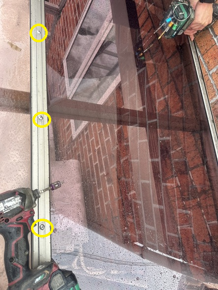 新しいパネルを設置