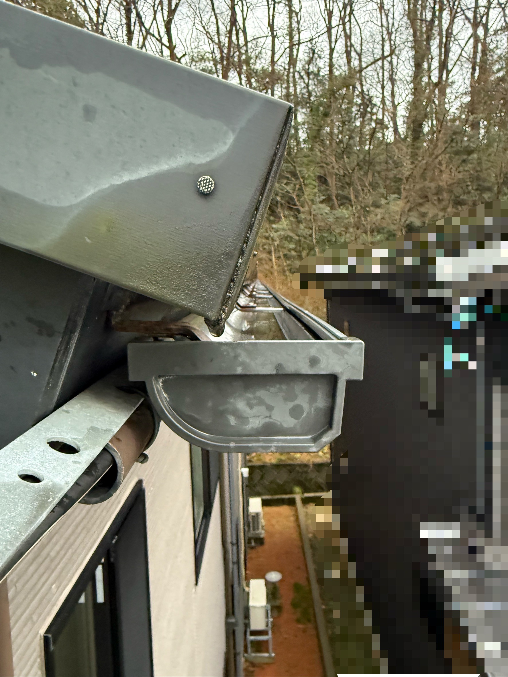 【金沢市】屋根から部材が外れて危なかったため、撤去工事を行ったM様