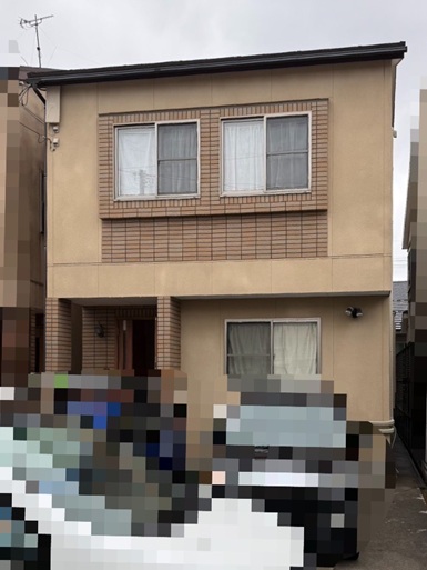 【金沢市】屋根カバー工事と一緒に外壁もリフォーム？モルタル外壁を金属サイディングでカバー提案！