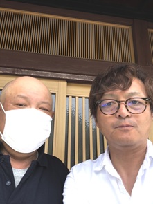 【七尾市のお客様】地震の影響により歪んでいた棟瓦の積み直し工事を行ったお客様より、施工後のご感想をいただきました