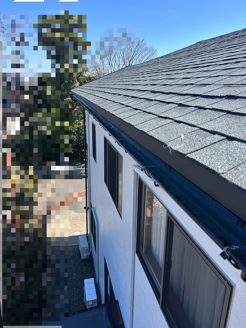 動く軒樋を固定