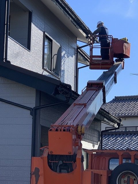 スカイマスターで屋根工事