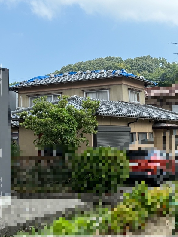 【金沢市】地震の被害で棟瓦が崩れていたので屋根の工事をご検討中のお客様【現場調査】