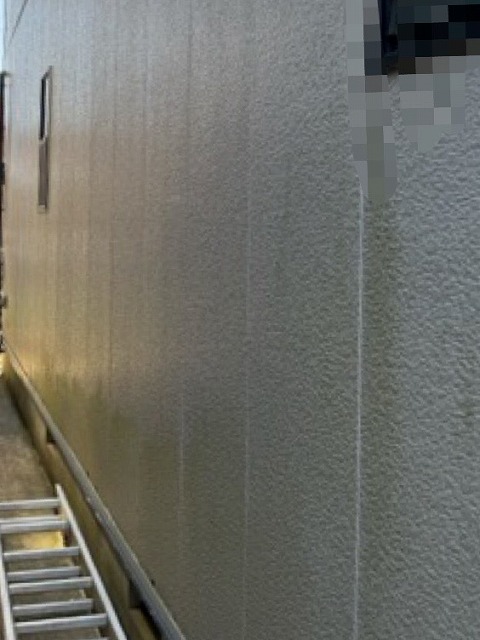 外壁カバー工事　SGLガルバリウム鋼板　施工前