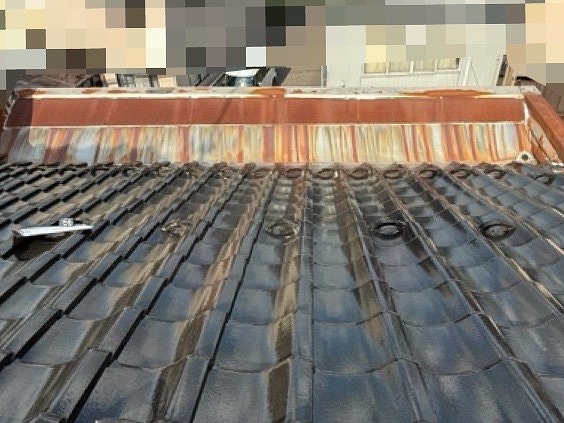 雨漏り　屋根　水切り笠木取合板金劣化　施工前