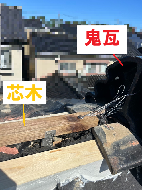 強化棟金具に芯木を固定