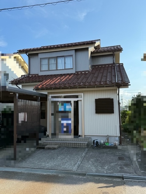 雨樋・雨どいの金具も全て新しいものへ交換しました✨